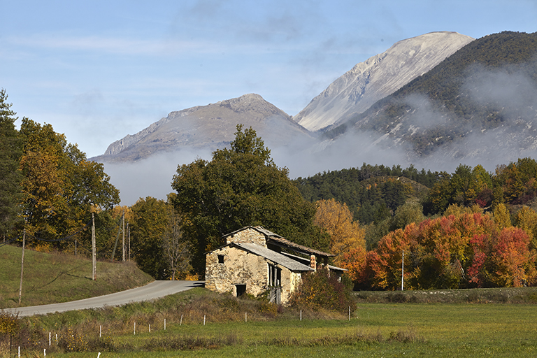 entrepôts agricoles, remises agricoles, hangars agricoles et bergeries du Pays Asses, Verdon, Vaïre, Var