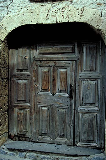 Porte du mur pignon sud.