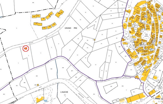 Plan de masse et de situation d'après le cadastre de 2021, section 000F. Echelle d'origine 1/500e.