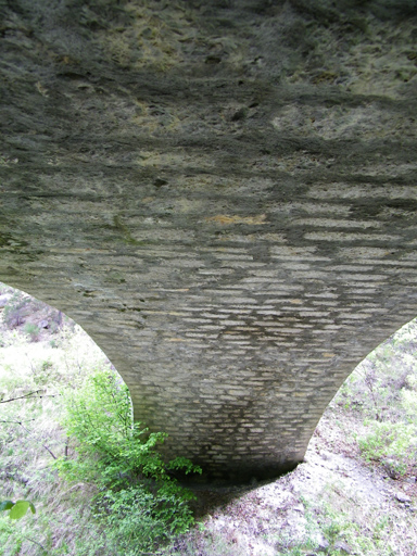 pont routier sur le ravin des Souverées