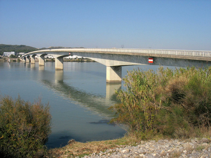 pont routier d'Aramon