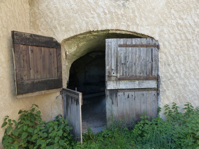 Elévation nord de la maison-bloc, porte de l'étable.