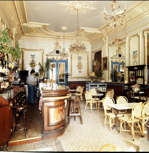 Café Fin de siècle