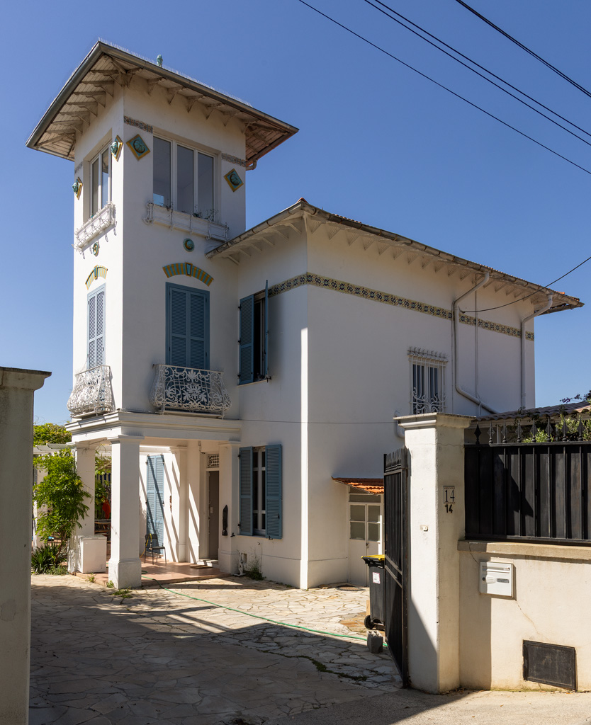 Maison (villa balnéaire)