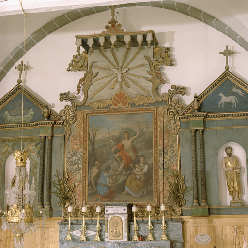 retable (retable architecturé, retable à ailes), cadre, dais d'autel