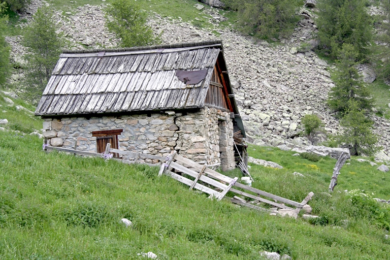 Cabane de sangraure (Villars-Colmars).