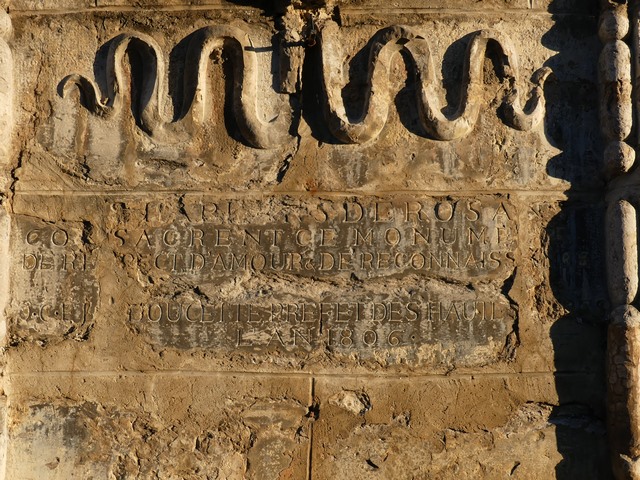 Face sud, détail de l'inscription.
