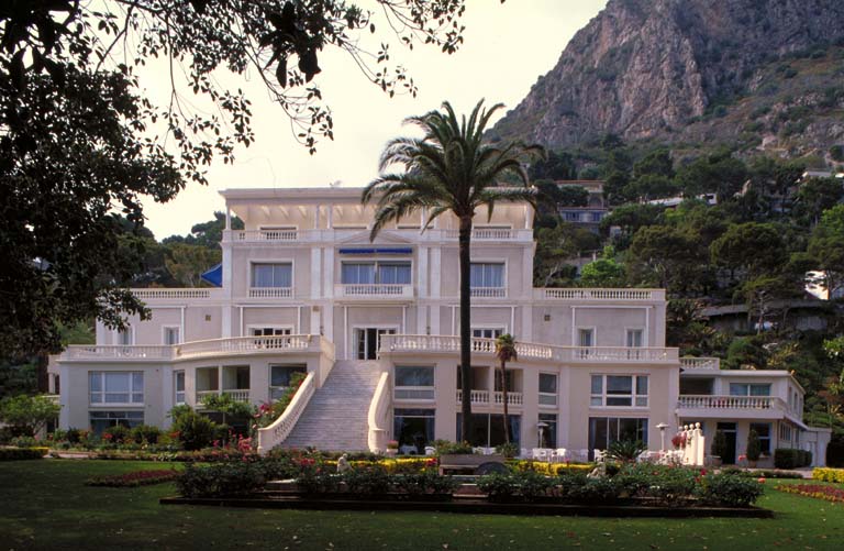 parc et jardin d'agrément de l'Hôtel Cap Estel